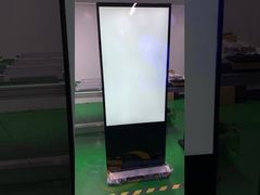 49-Zoll-Floor-Standing-Digital Signage-LCD-Werbebildschirm