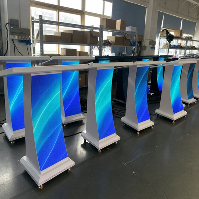GOB LED-Rednerpult-Display P1.8 IP43 gebogenes flexibles Panel 3840 Hz Plug-Play für Pressekonferenz-Vorlesungssaal